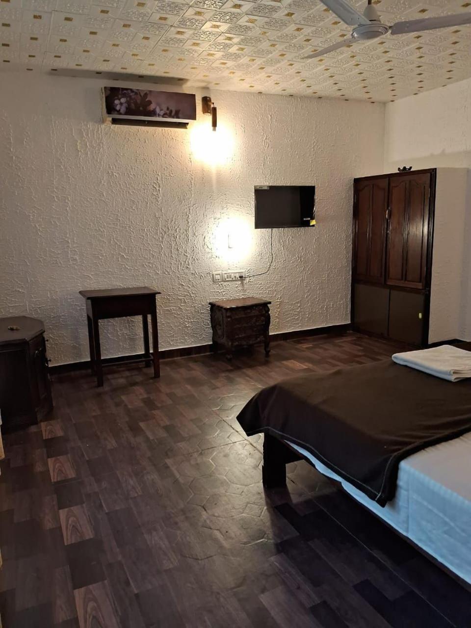 Surya Eco And Wedding Resort Thrissur Eksteriør bilde